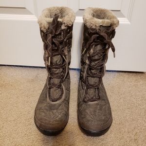 Columbia Snowboots